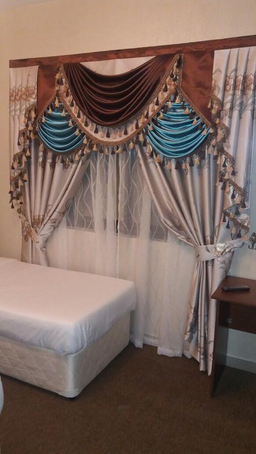 Royal Garden Hotel Dubai Exterior foto