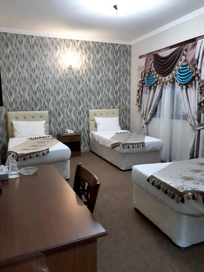 Royal Garden Hotel Dubai Exterior foto